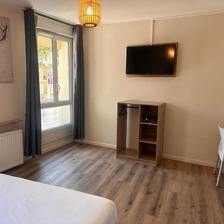 Hotel In Paris Aubervilliers Ngoại thất bức ảnh
